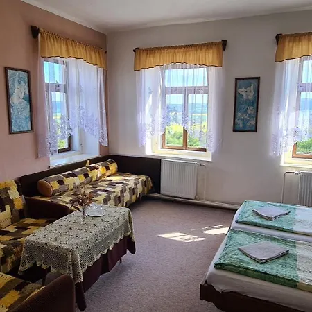 Nahorecice Guest house