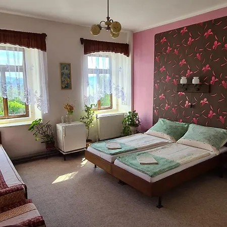 Nahorecice Guest house *